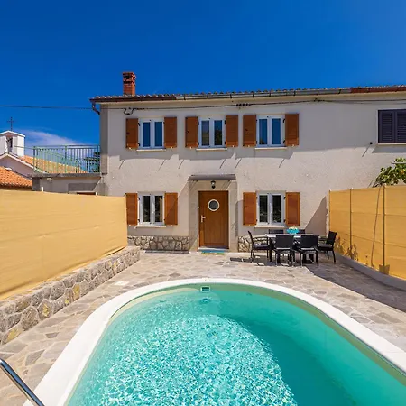 House San Leonardo With Private Pool