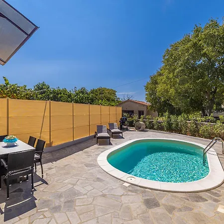 House San Leonardo With Private Pool Σπίτι διακοπών